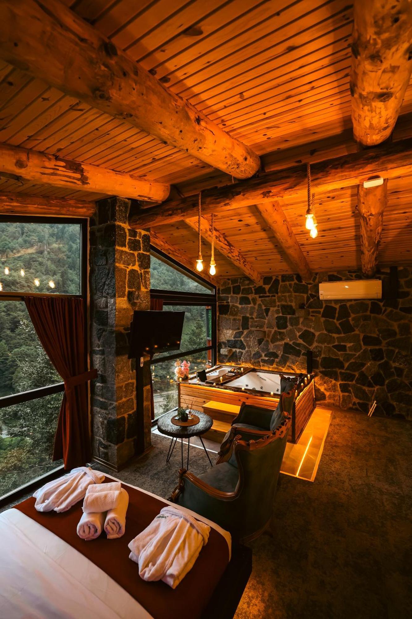 Bungalove Tatil Koeyue Çamlıhemşin エクステリア 写真