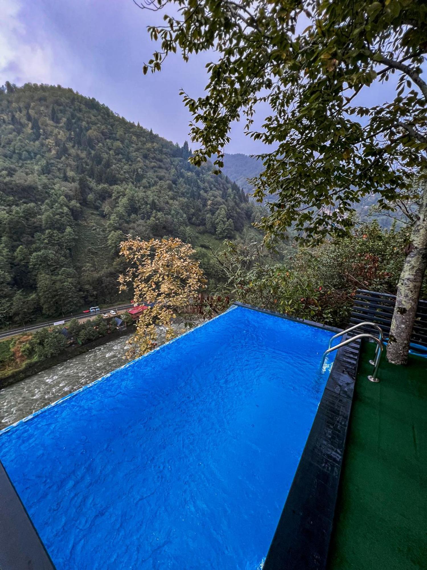 Bungalove Tatil Koeyue Çamlıhemşin エクステリア 写真